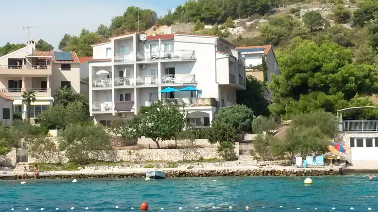Apartments Pralija Mile Zaboric Exterior photo